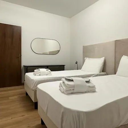 Business * Due Carrare