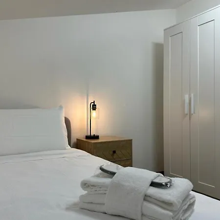 Business Apartment